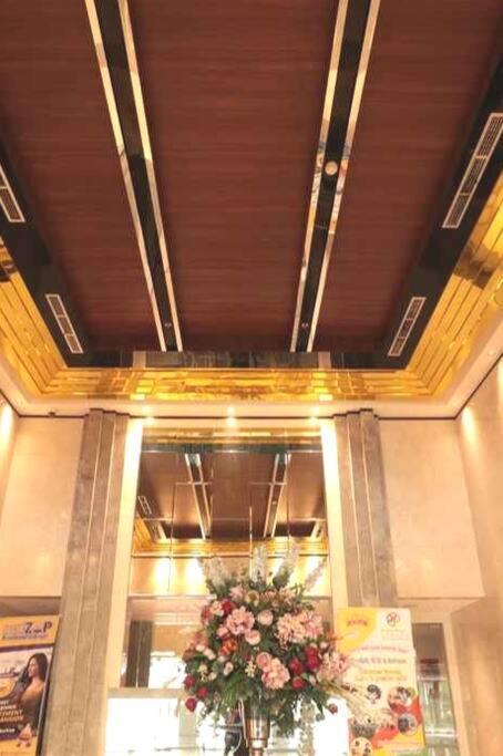The Mansion Kemayoran, Lovely 3 Bed Apartment. *