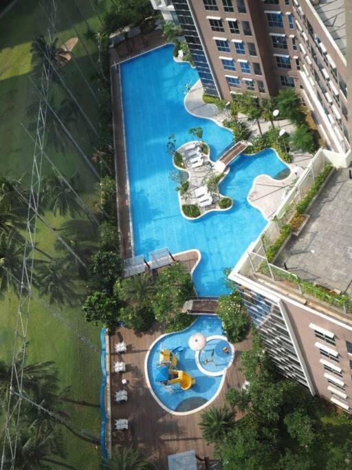 The Mansion Kemayoran, Lovely 3 Bed Apartment. *